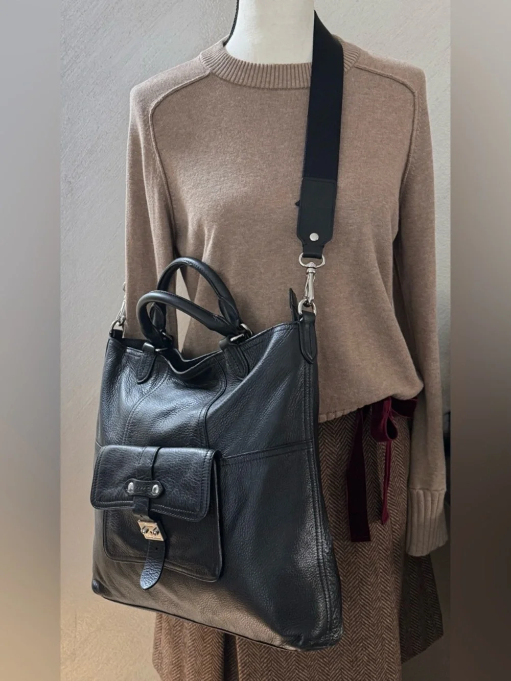 Lauren Ralph Lauren Black Pebbled Leather Tote 2-Way Satchel Bag